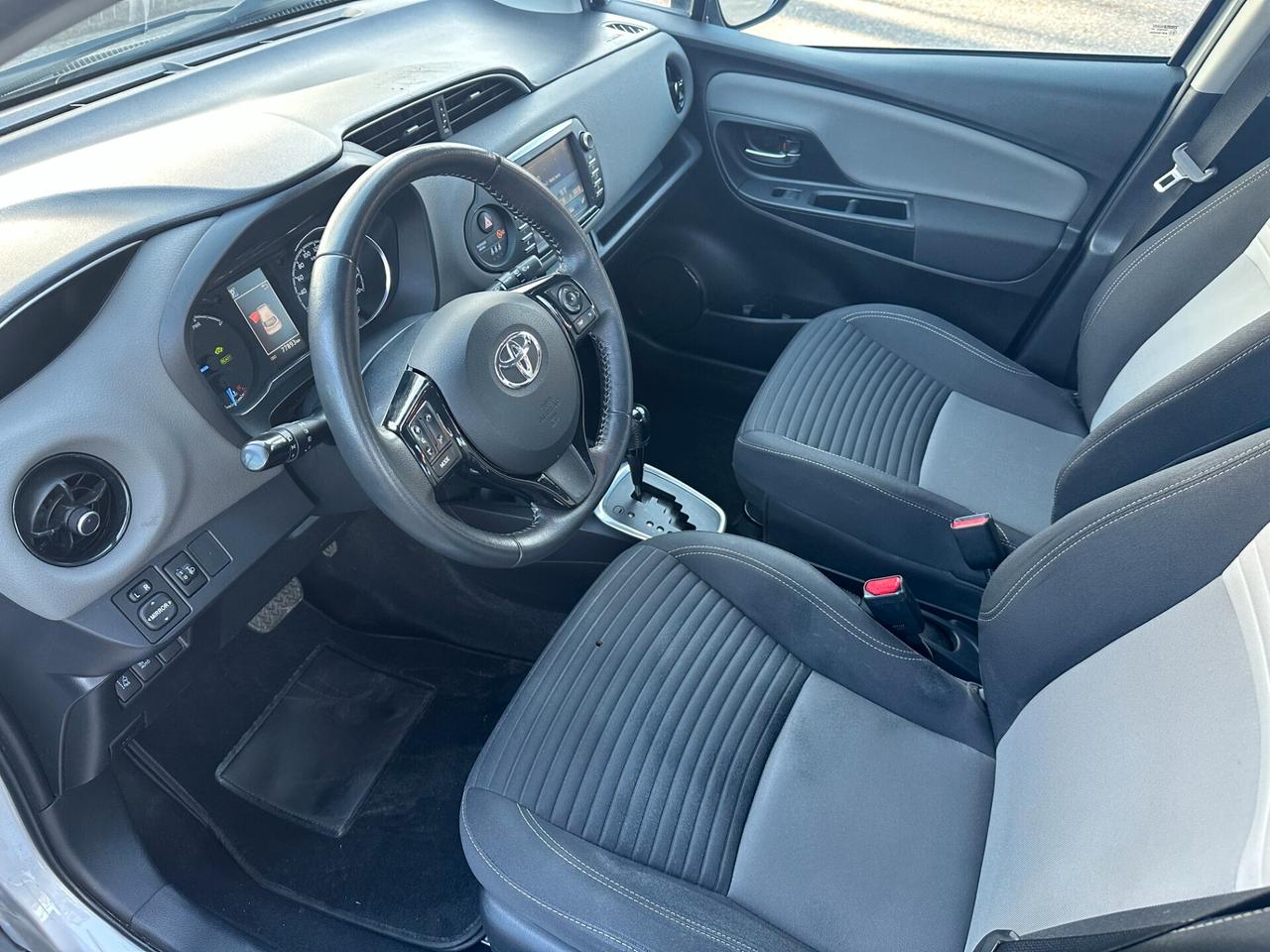 Toyota Yaris 1.5 Hybrid 5 porte Active 2017