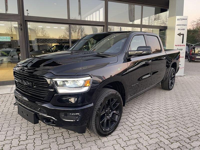 Dodge RAM RAM 1500 MY23 LARAMIE BLACK CREW CAB 4X4