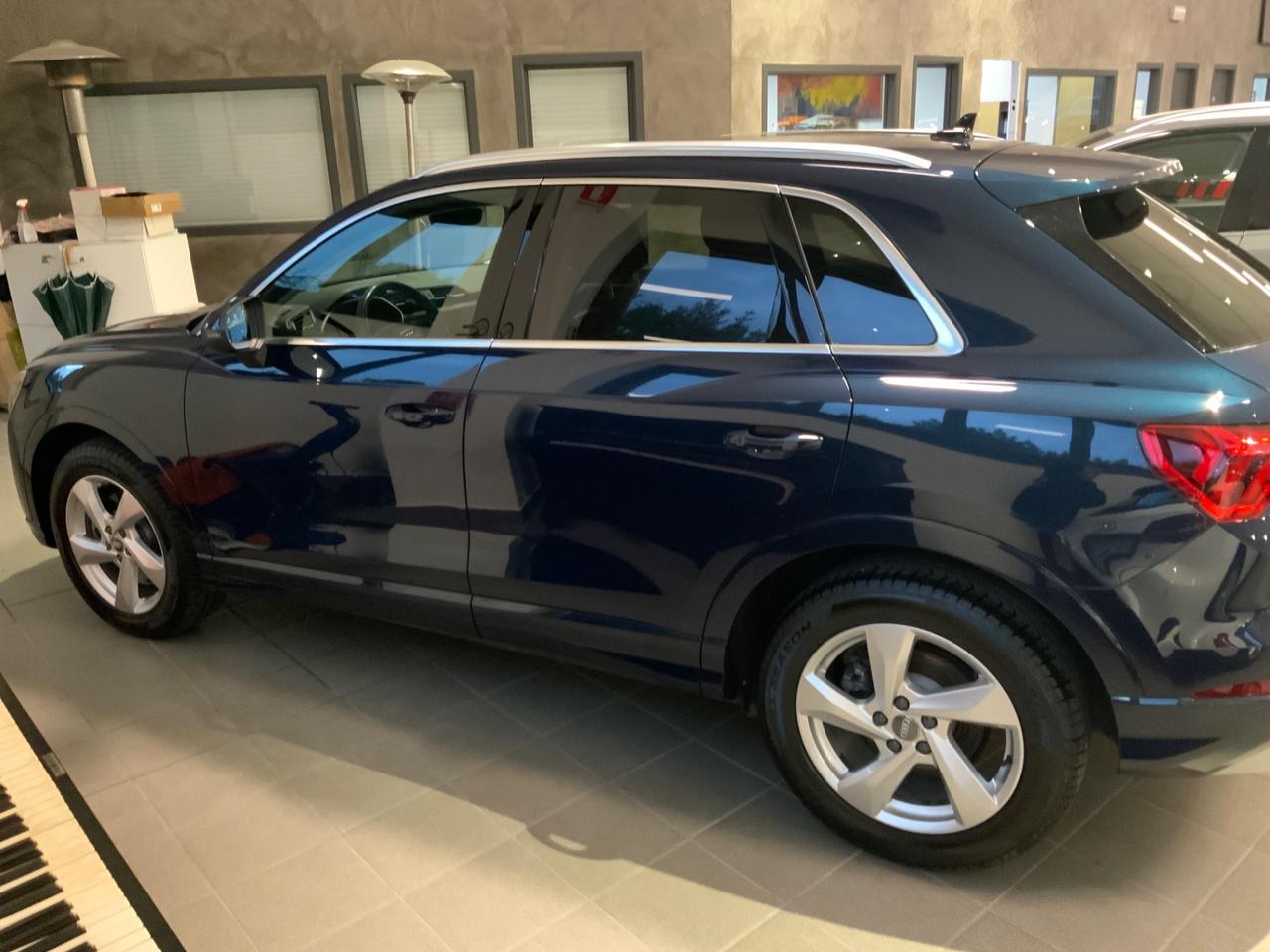 Audi Q3 40 TDI quattro S tronic Business Advanced