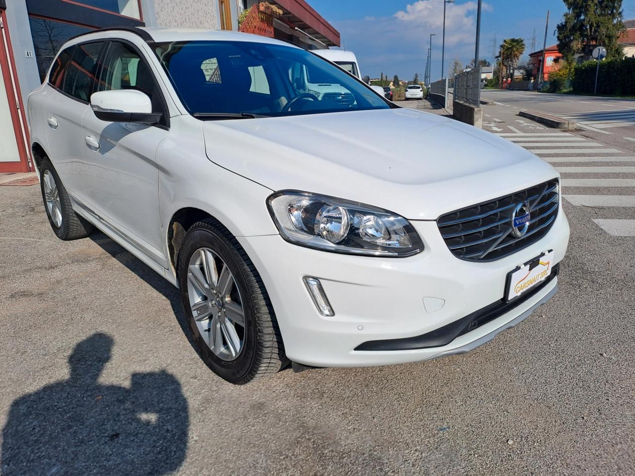 Volvo XC 60 XC60 D3 Geartronic Kinetic