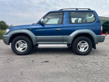 Toyota Land Cruiser 3.0 Tdi D-4D cat 3 porte KDJ90 GX