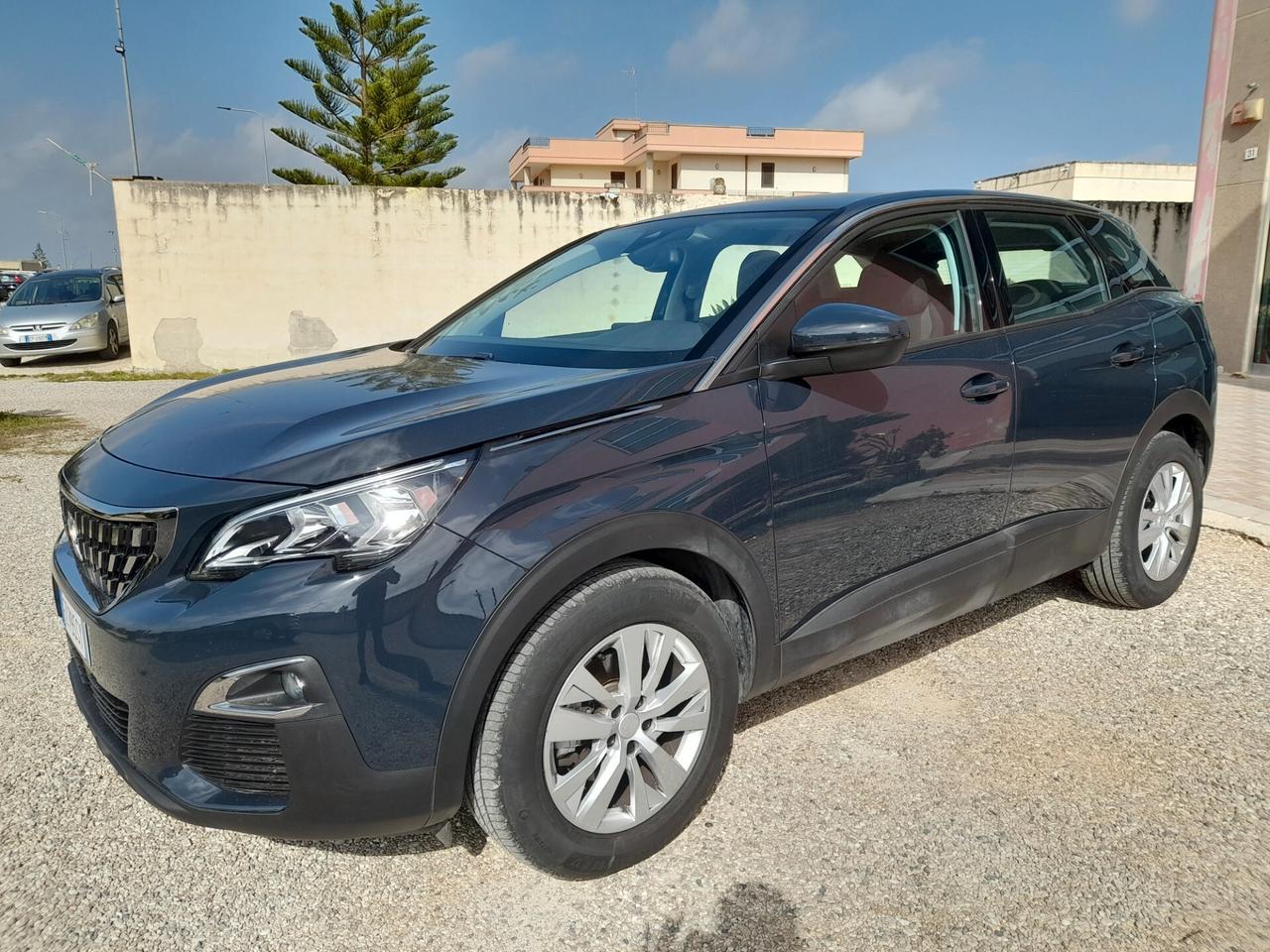 Peugeot 3008 BlueHDi 130 S&S EAT8 Business