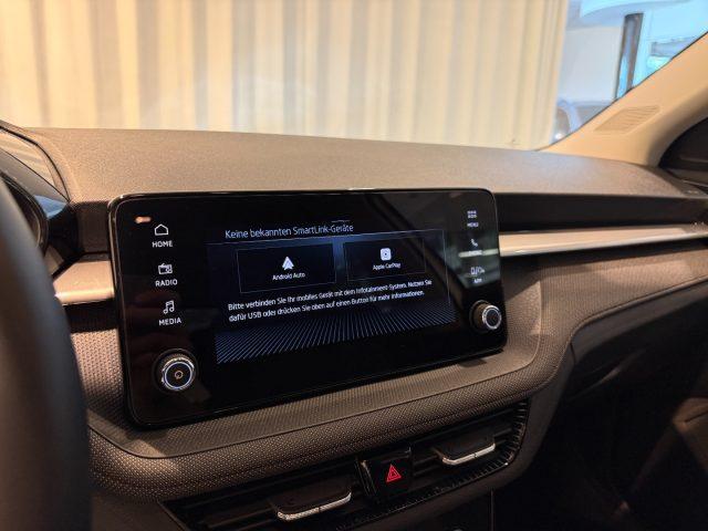 SKODA Fabia 1.0 TSI Style Black Bluetooth DAB+ Smart Link