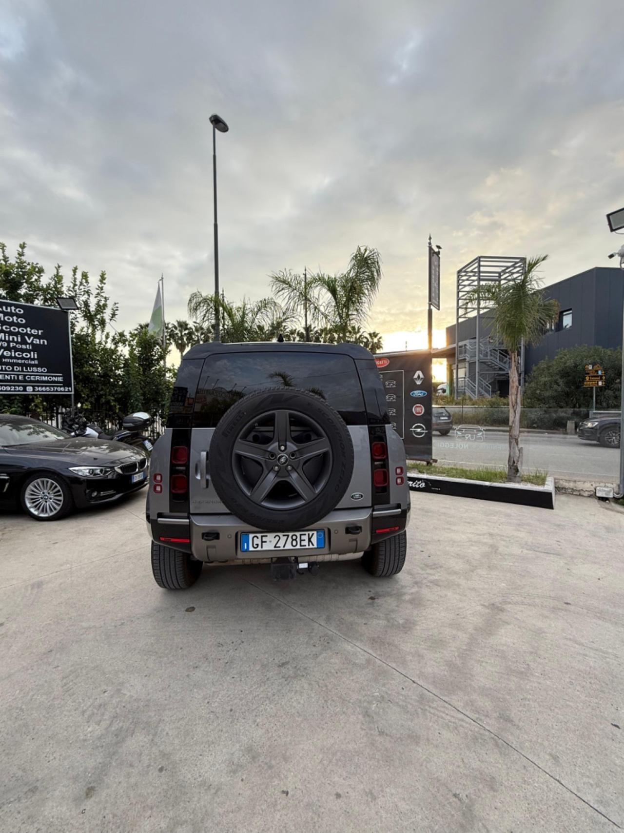 Land Rover Defender 90 3.0D I6 200 CV AWD Auto