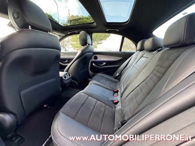 MERCEDES-BENZ E 220 d Auto AMG Premium Plus (Tetto/Led64/Retro/APP)