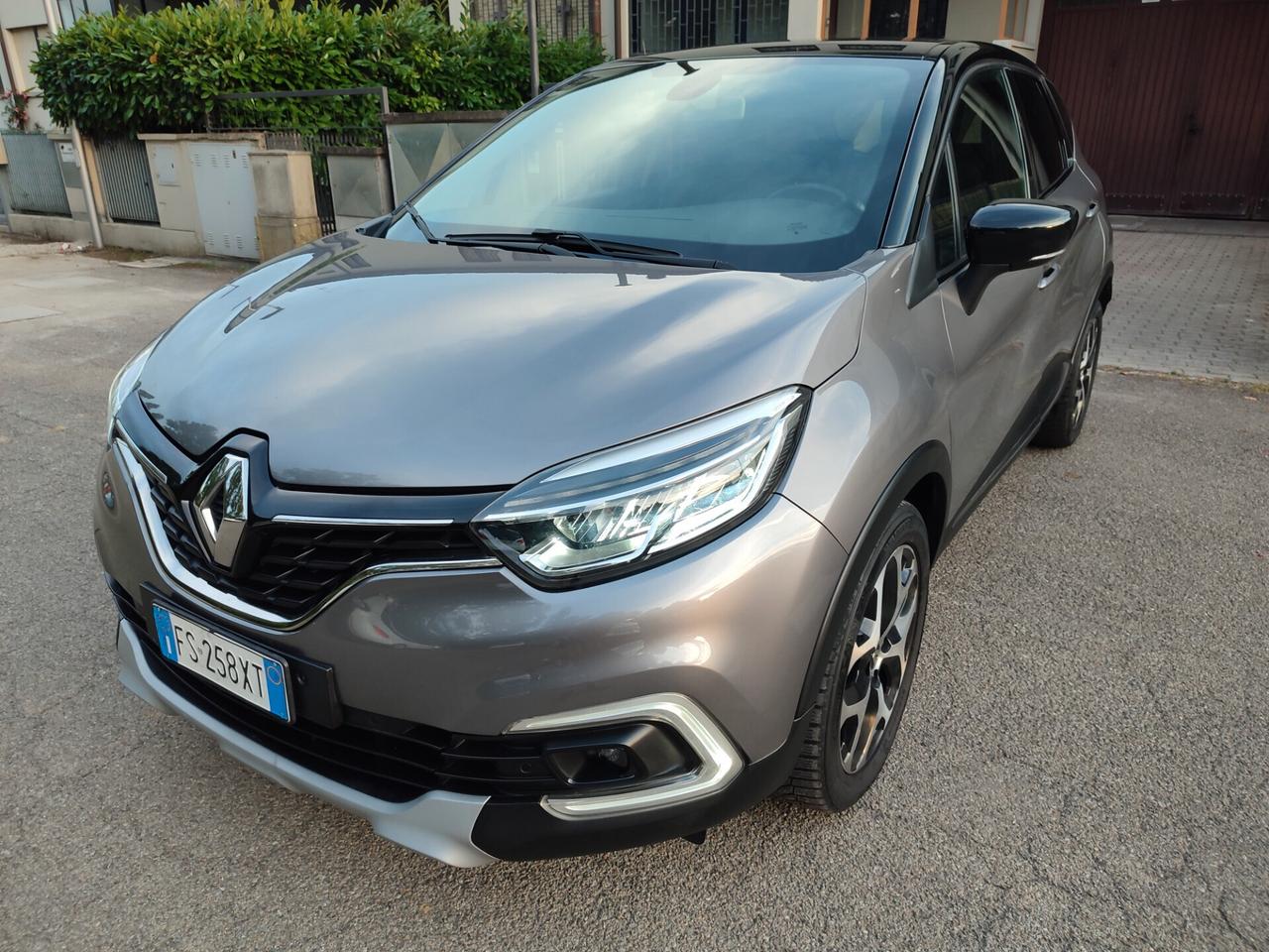 RENAULT CAPTUR 2018 FINE BENZINA SPORT EURO6D BELLA