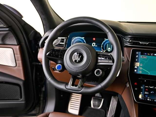 Maserati Grecale 250 CV Serie Speciale LUMINA BLU