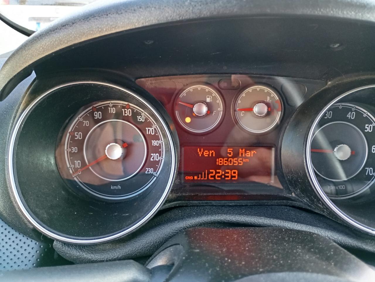 Fiat Punto Evo 1400 Benzina Metano