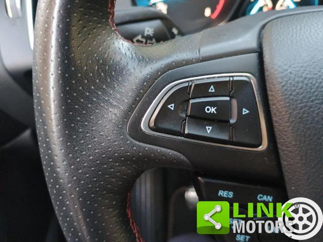 FORD Kuga 1.5 EcoBoost 120 CV S&S 2WD ST-Line