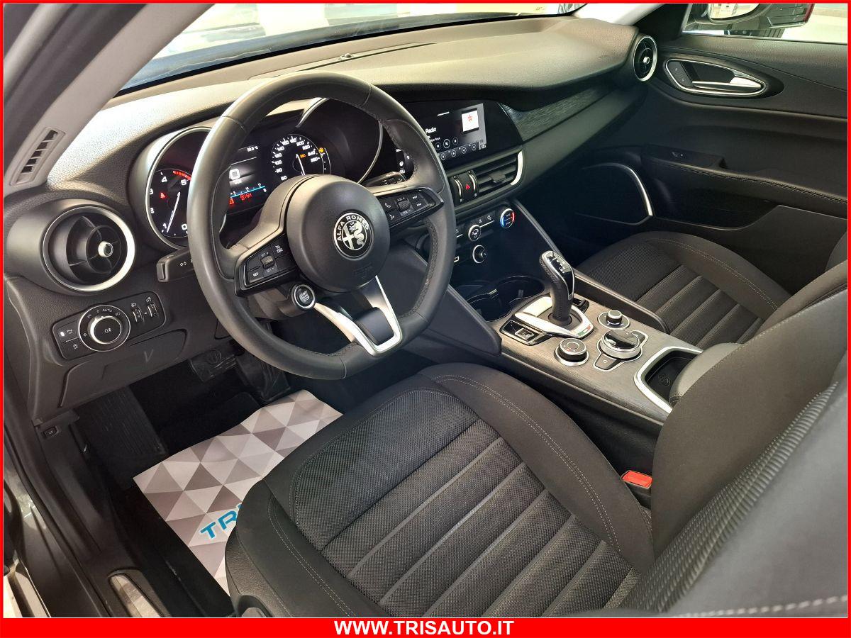 ALFA ROMEO Giulia 2.2 TD AT8 Super IVATA (FARI BIXENO+NAVI)