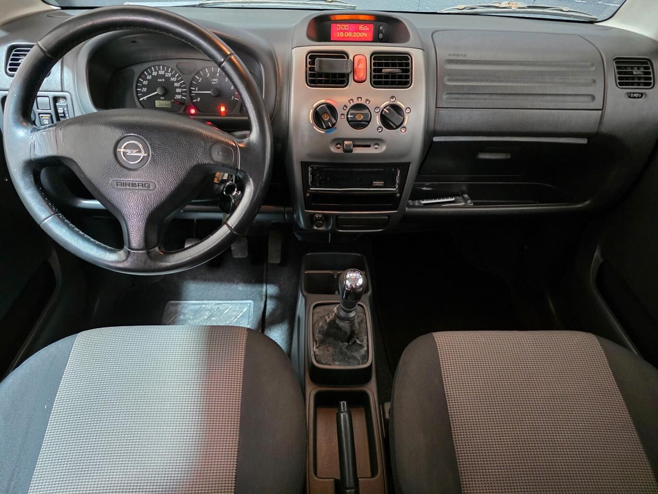 Opel Agila 1.2 16V Fashion Line