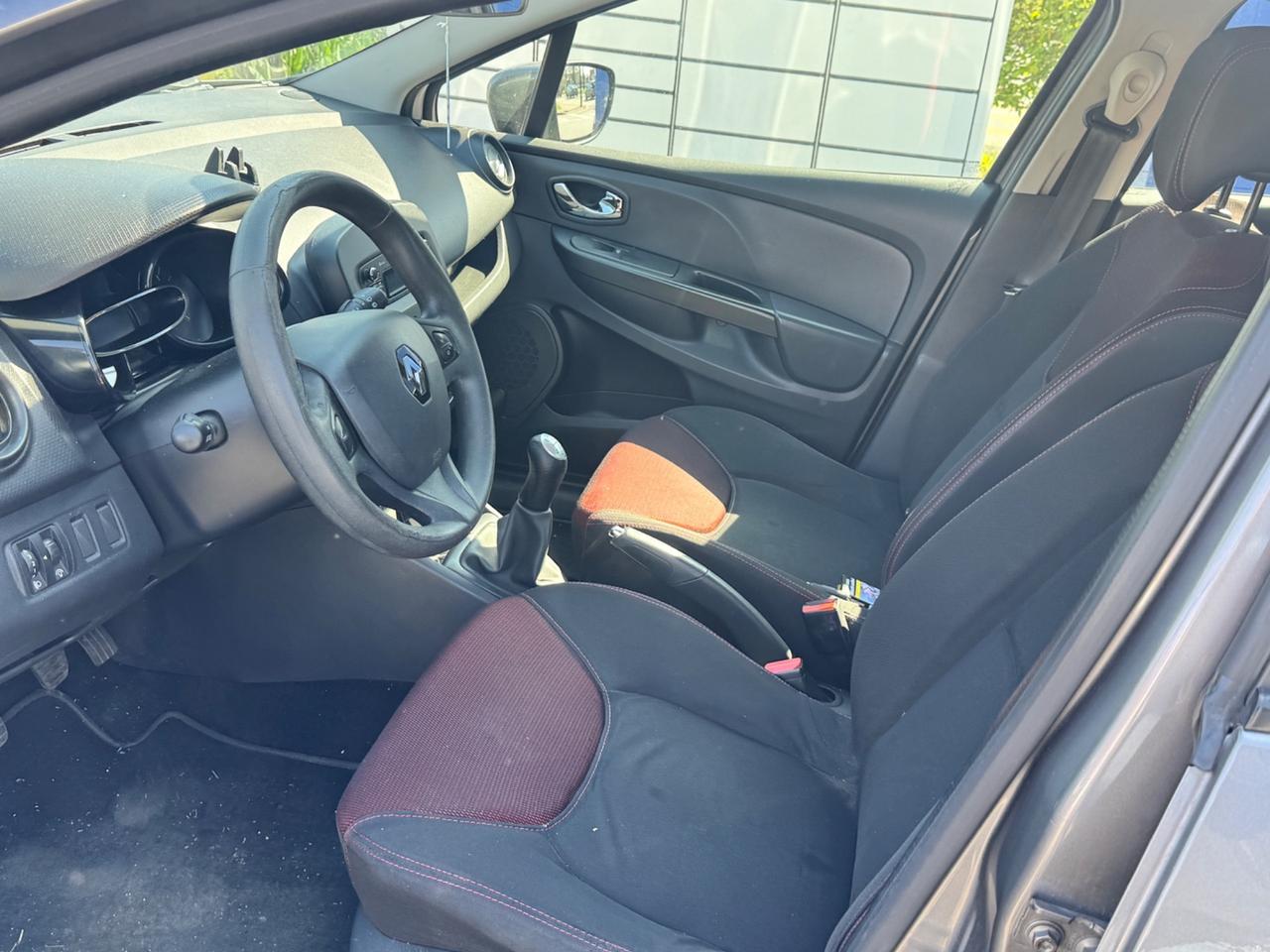 Renault Clio 1.5 dCi 8V 75CV 5 porte Wave