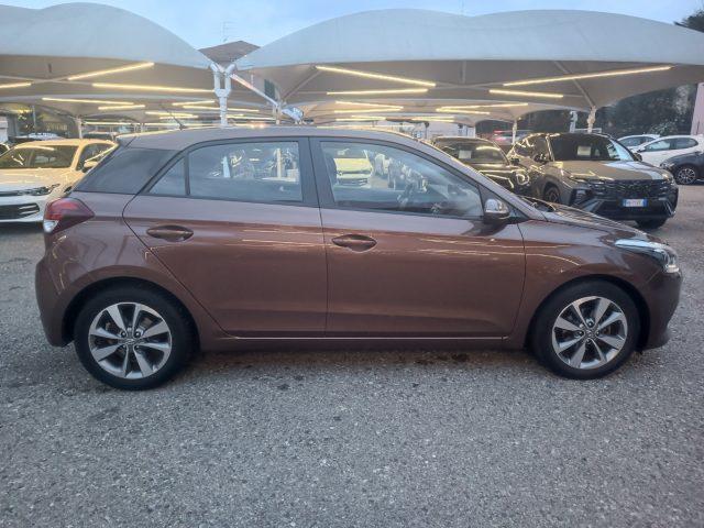 HYUNDAI i20 1.2 84 CV 5 porte Style