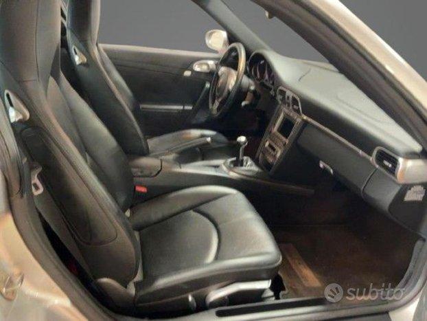 PORSCHE 997 911 Carrera 4S Coup