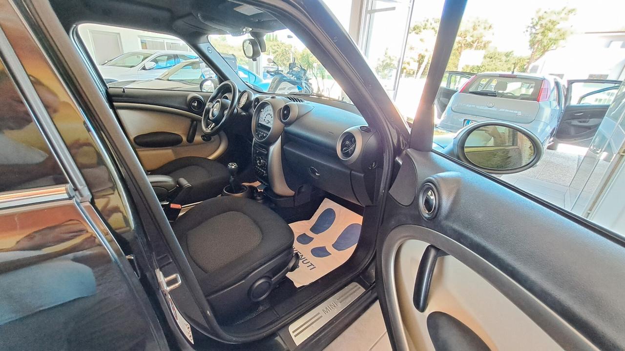 Mini Cooper 1.6D Countryman TAGLIANDATA OK NEOPATENTATI