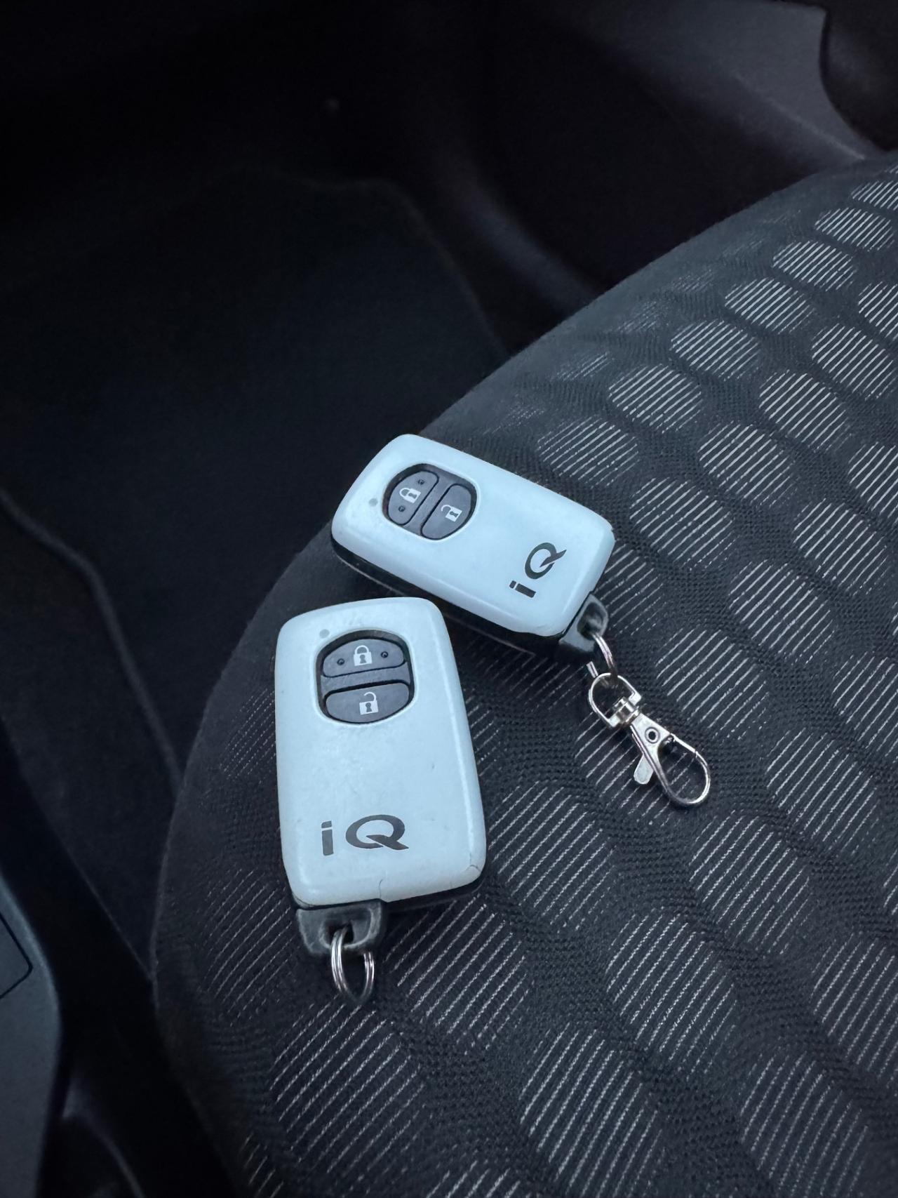 Toyota iQ 1.0 Benzina *SOL* 2011