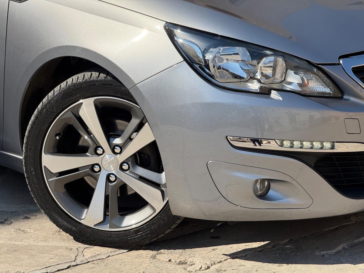 Peugeot 308 BlueHDi 120 Cv S&S Allure