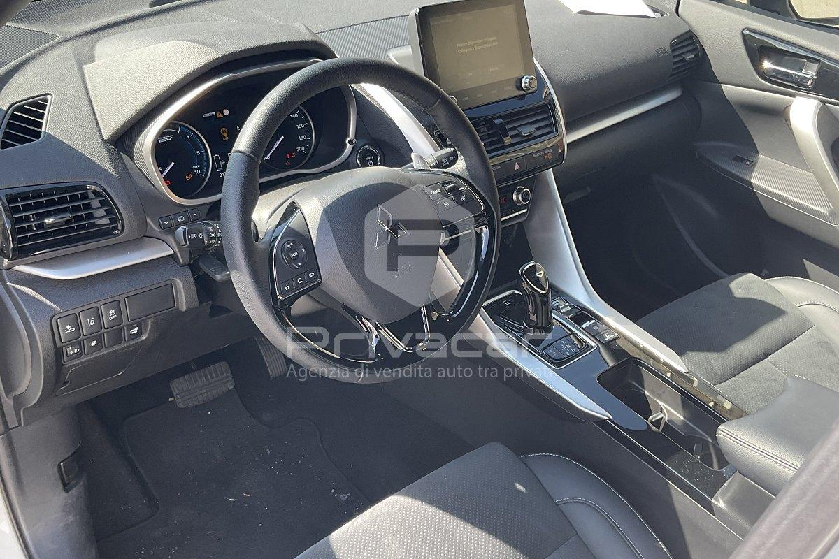 MITSUBISHI Eclipse Cross 2.4 MIVEC 4WD PHEV Instyle SDA Pack 0