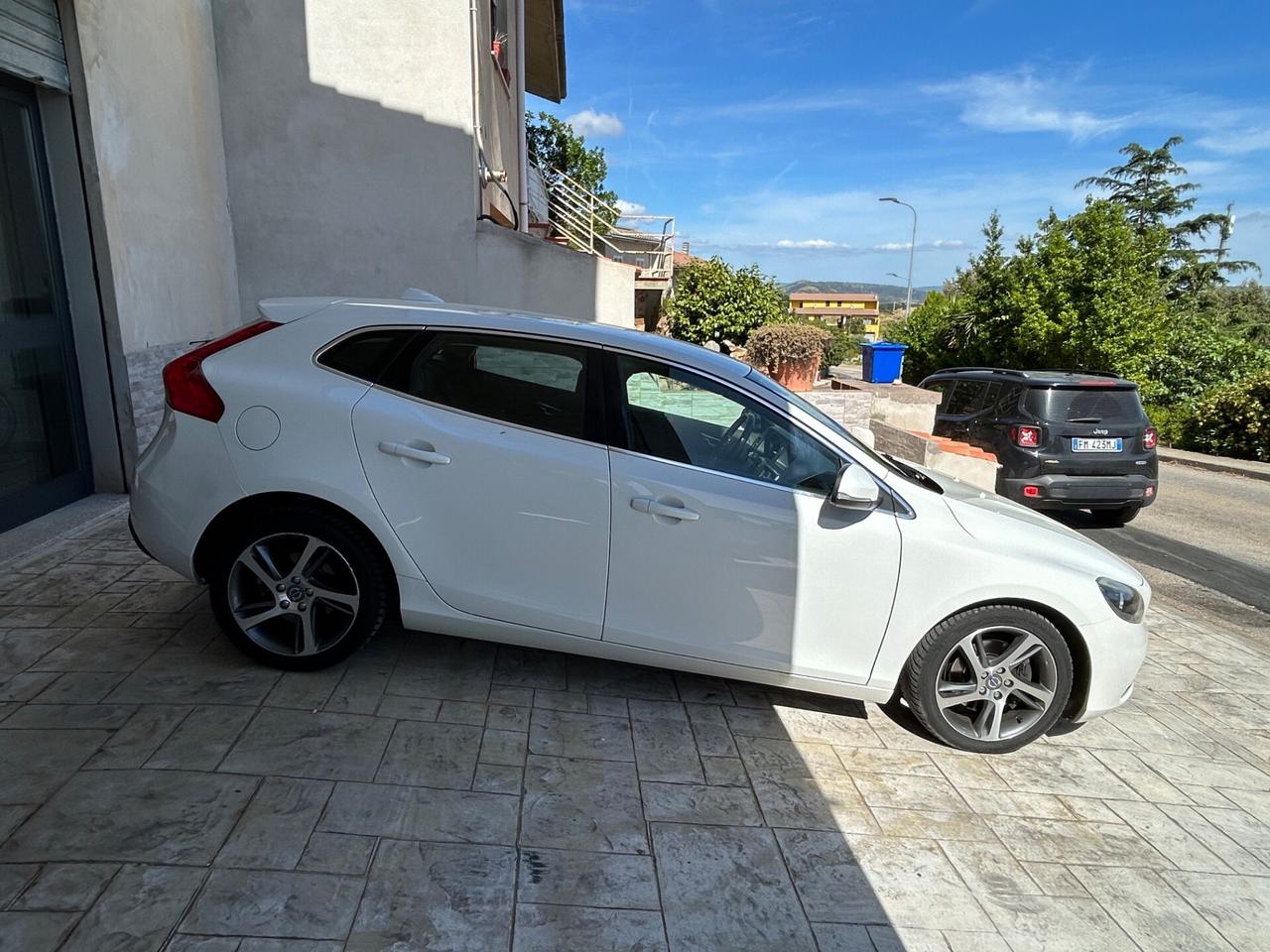 Volvo V40 2.0 120 cv D2 UNICOPROP.