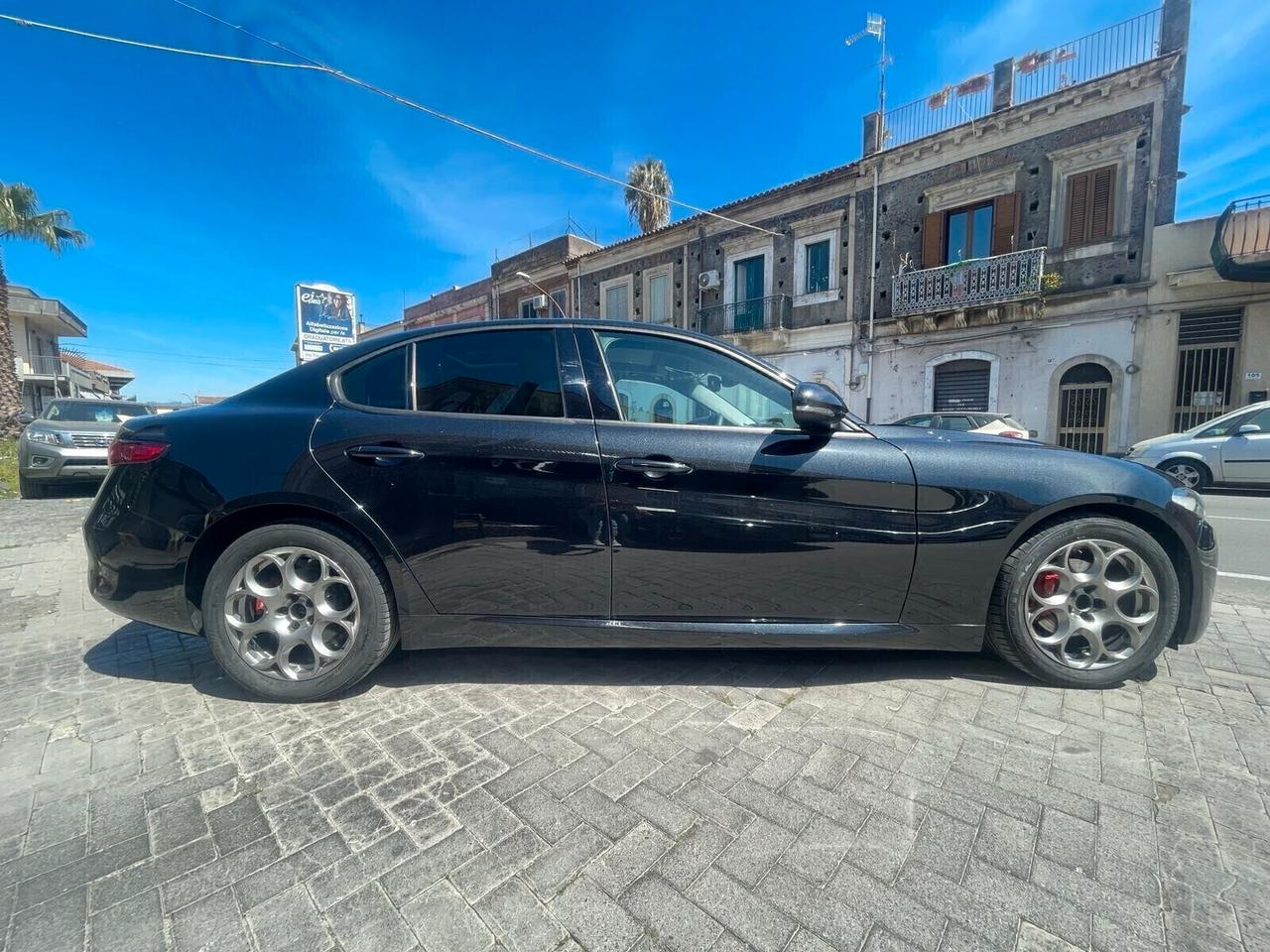 Alfa Romeo Giulia 2.2 Turbodiesel 150 CV Super TETTO APRIBILE/FULL PELLE