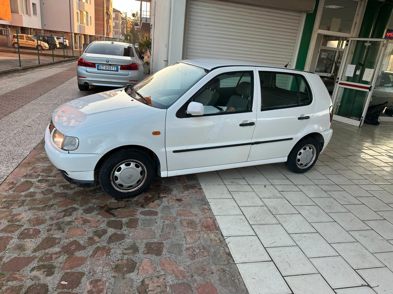Volkswagen Polo 1.0 METANO (12 RATE)