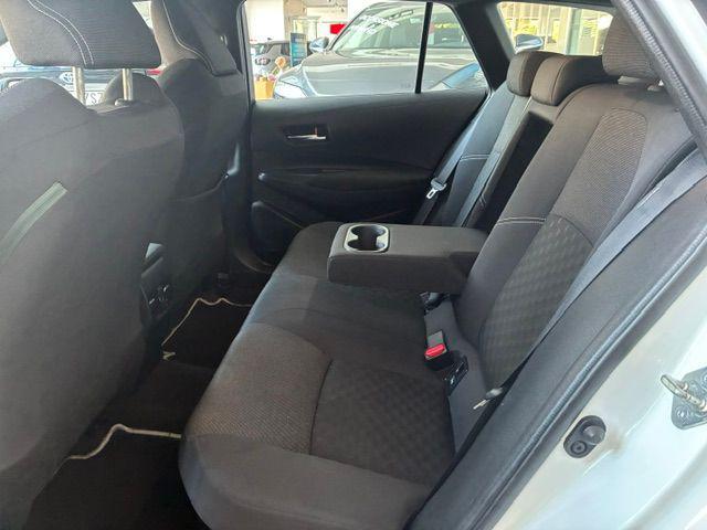 TOYOTA Corolla Touring Sports 1.8 Hybrid Business