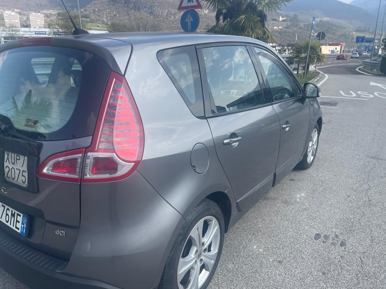 Renault Scenic Scénic X-Mod 1.5 dCi 110CV EDC Luxe