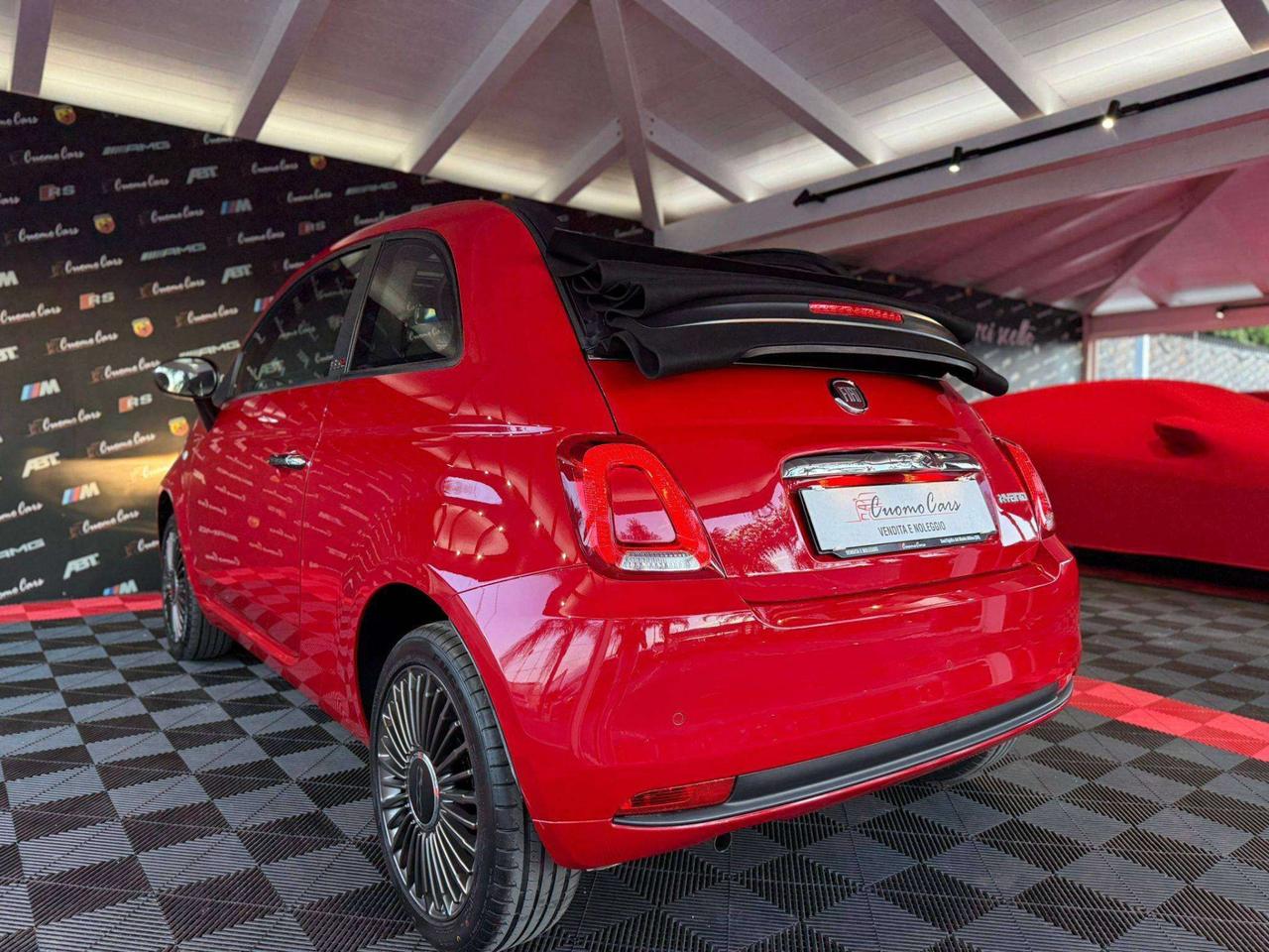 Fiat 500C 1.0 Hybrid Red