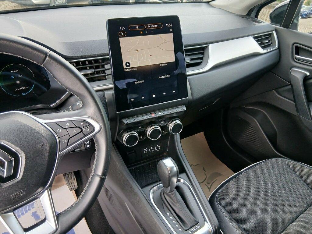 Renault Captur 1.6 E-TECH Hybrid Techno Fast Track Auto