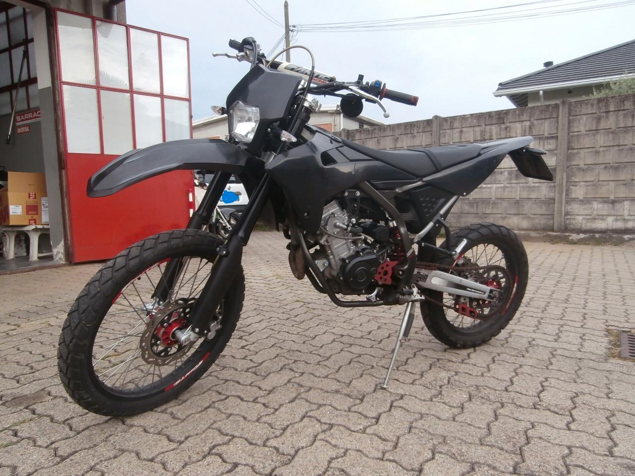 Fantic Motor XEF 125 Performance del 2022 compreso trapasso-tagliando-garanzia