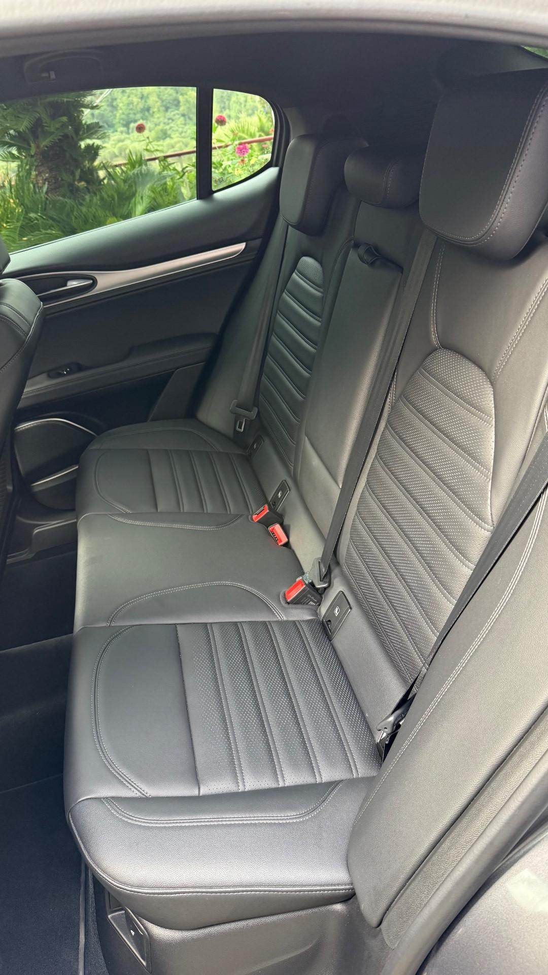 Alfa Romeo Stelvio 2.2 Turbodiesel 210 CV AT8 Q4 Veloce