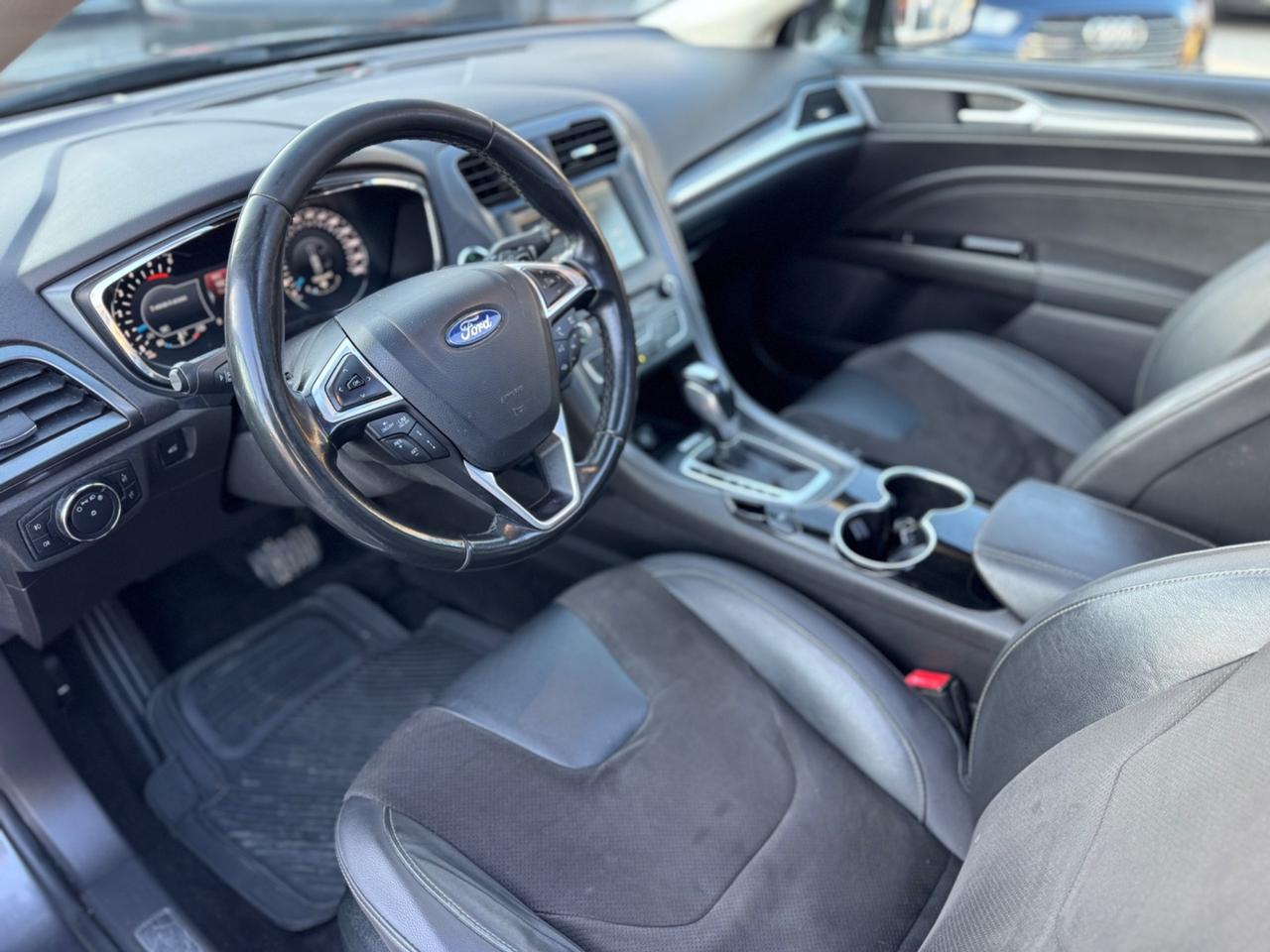 Ford Mondeo 2.0 TDCi 150 CV S&S Powershift 5 porte DISTRIBUZIONE ESEGUITA EURO 6