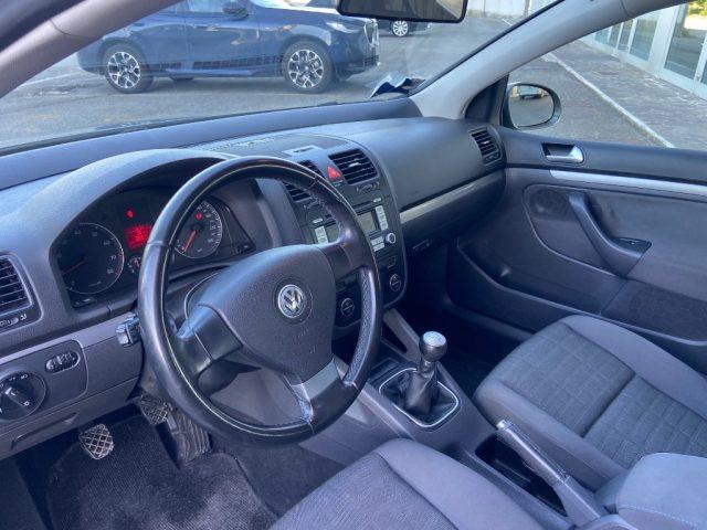 VOLKSWAGEN Golf 1.6 5P. Comfortline