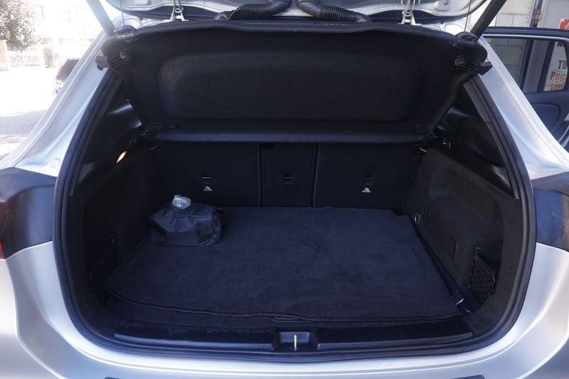 Mercedes-Benz GLA Mercedes-Benz GLA 200 d Sport Plus auto 110KW ANNO 2021