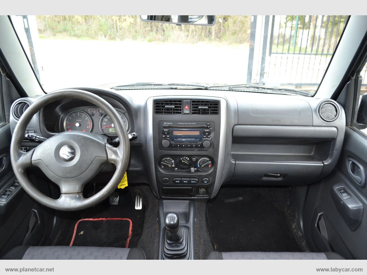 SUZUKI Jimny 1.3 4WD JLX
