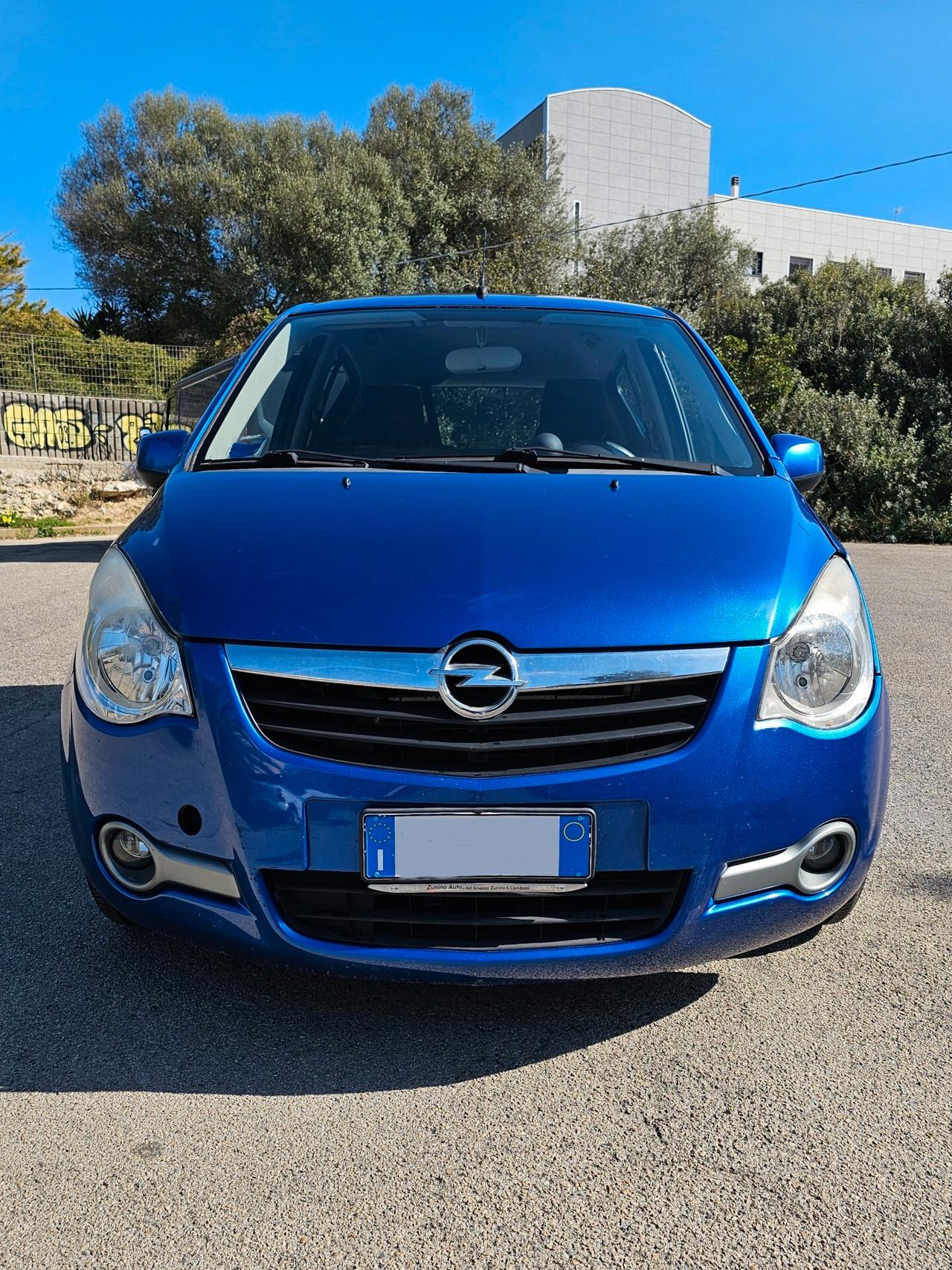 Opel Agila 1.2 16V 94 CV - Neopatentati