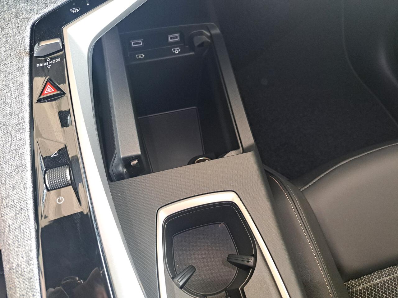Peugeot 3008 HYBRID KM/0 NESSUN OBBLIGO FINANZIARIO !!