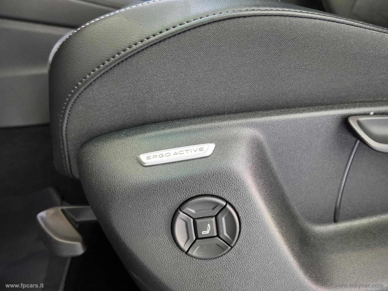 VOLKSWAGEN Tiguan 2.0 TDI 150 CV DSG Elegance
