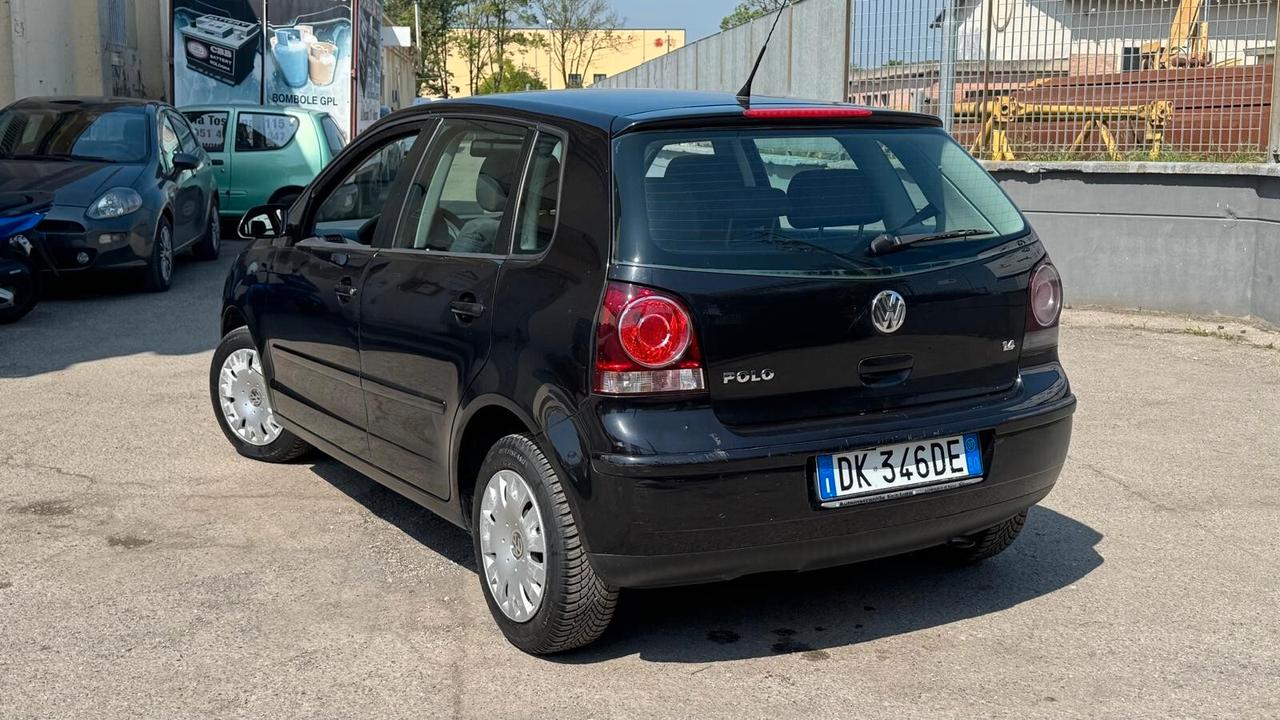 Volkswagen Polo 1.4/80CV 16V 5p. Comfortline