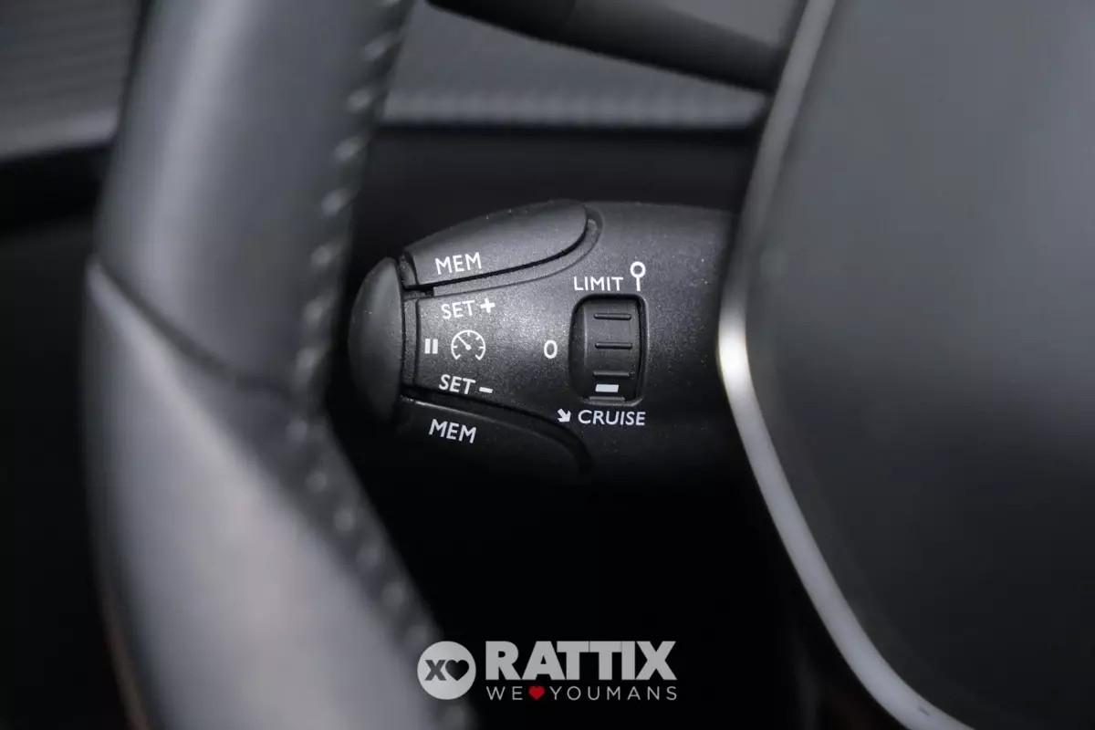 Peugeot e-208 motore elettrico 100kW Allure Pack