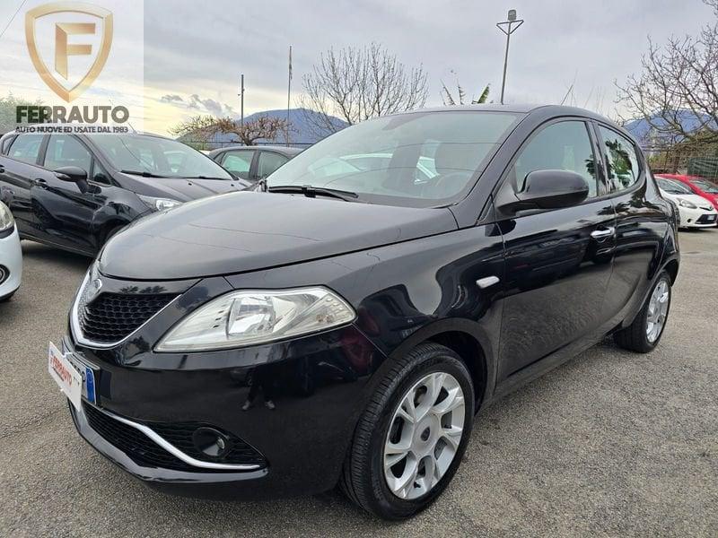 Lancia Ypsilon 0.9 TwinAir 85 CV 5 porte S&S DFN Gold
