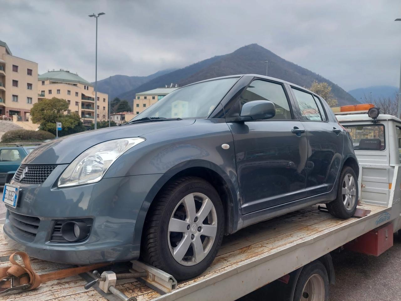 Suzuki Swift 1.3 4x4 5p. GL