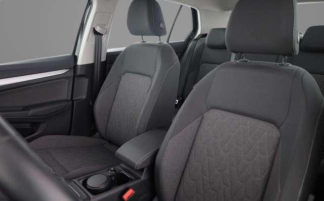 Volkswagen Golf 8.5 LIFE 1.5 TSI 116CV *GANCIO+NAVI* ONLY PROMO!