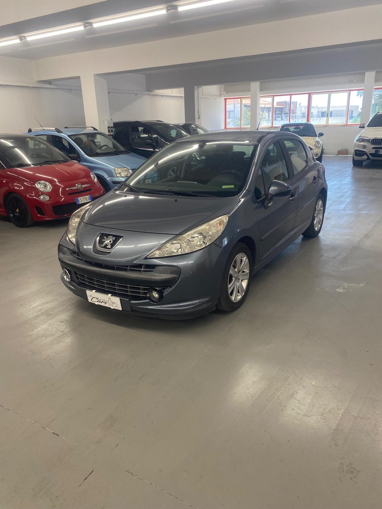 Peugeot 207 1.6 HDi 90CV 5p. XS
