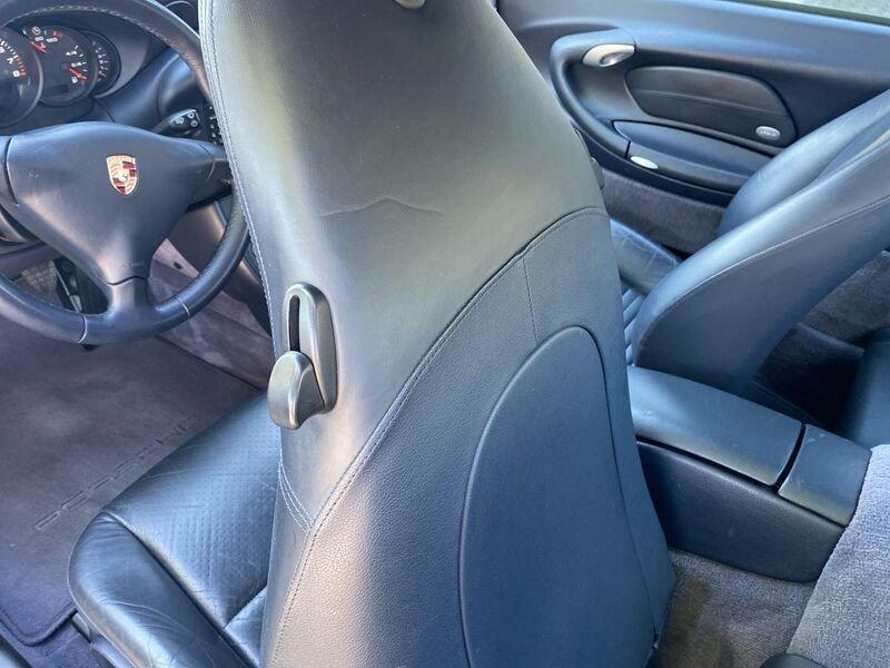 Porsche 911 911 Carrera cat Coupé 320 CV (996.2)