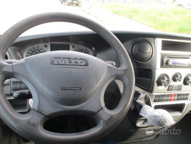 Iveco Daily 35C18 3000 180CV E4 CENTINA E TELO DA