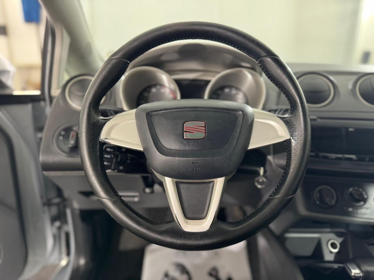 Seat Ibiza DSG . Style TETTO APRIBILE