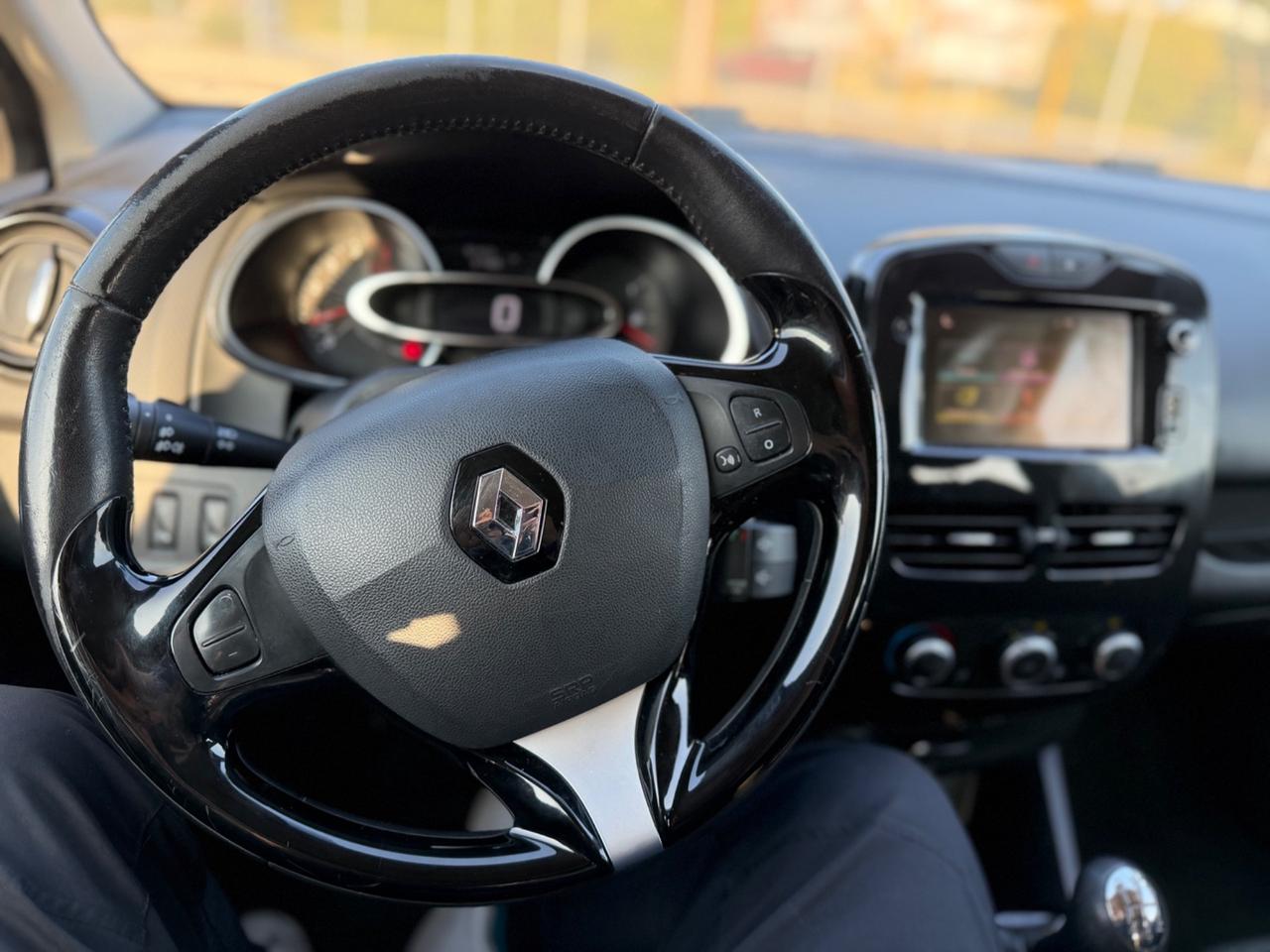 Renault Clio 1.5 dCi 8V 90CV Start&Stop 83gr 5 porte EcoBusiness