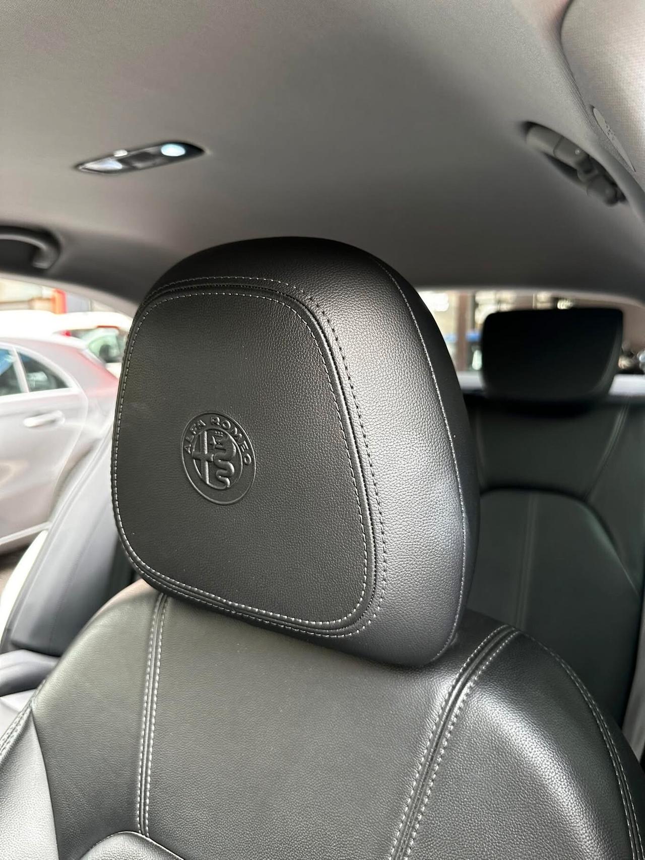 Alfa Romeo Stelvio 2.2 Turbodiesel 210 CV AT8 Q4 Super
