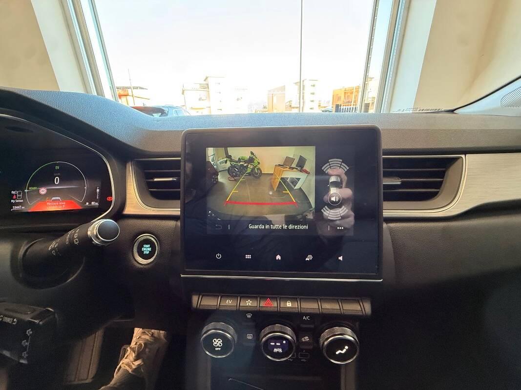 Renault Captur 1.6 E-Tech hybrid Intens 145cv auto